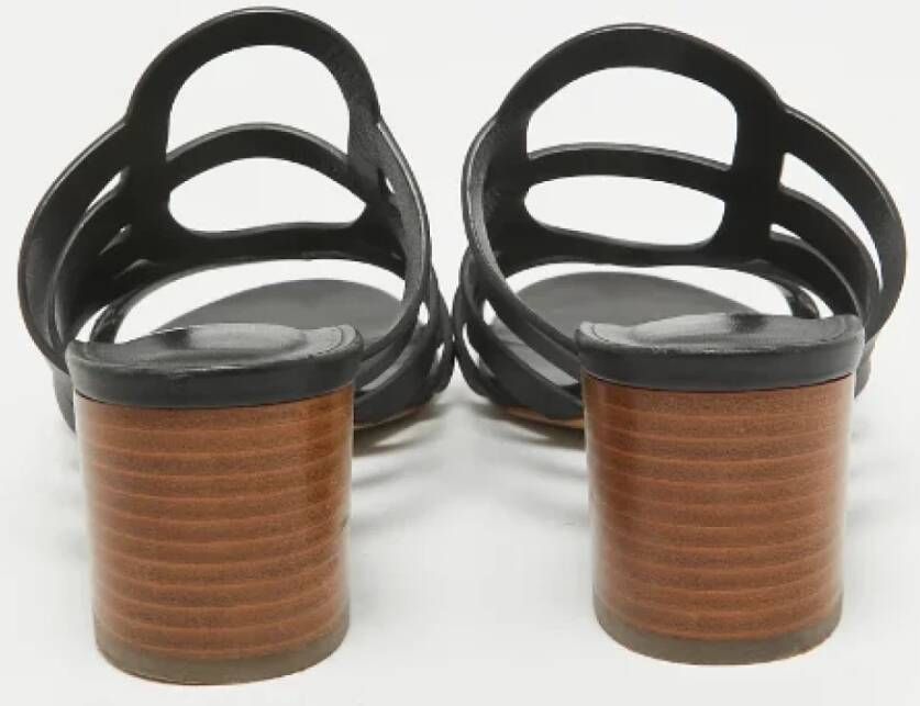 Hermès Vintage Pre-owned Leather sandals Black Dames