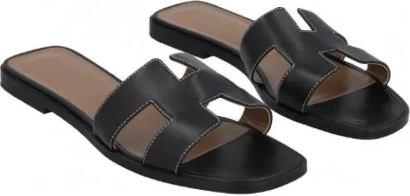 Hermès Vintage Pre-owned Leather sandals Black Dames