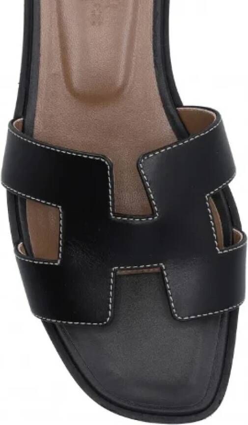 Hermès Vintage Pre-owned Leather sandals Black Dames