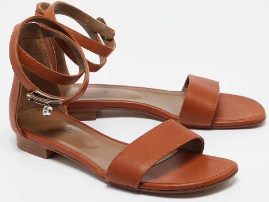 Hermès Vintage Pre-owned Leather sandals Brown Dames