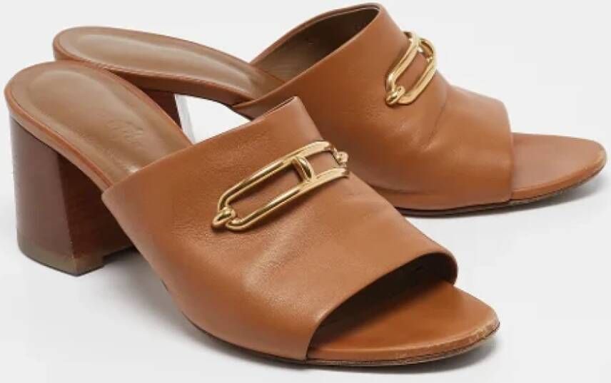 Hermès Vintage Pre-owned Leather sandals Brown Dames