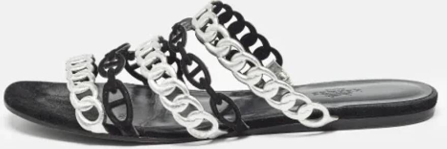 Hermès Vintage Pre-owned Leather sandals Gray Dames