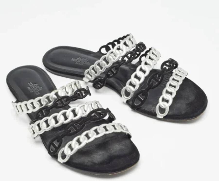 Hermès Vintage Pre-owned Leather sandals Gray Dames