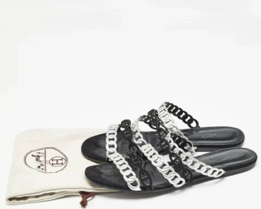 Hermès Vintage Pre-owned Leather sandals Gray Dames