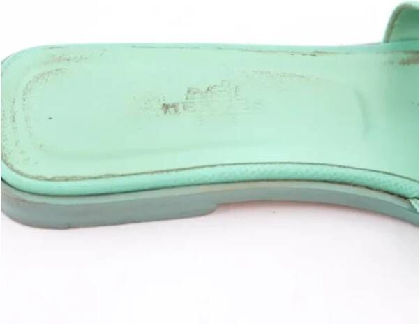 Hermès Vintage Pre-owned Leather sandals Green Dames