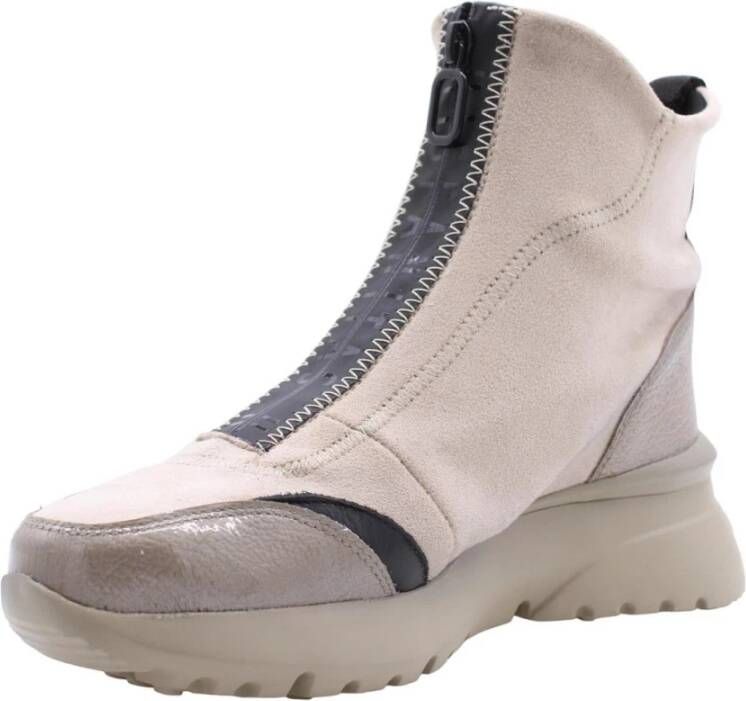 Hispanitas Galler Chelsea Laarzen Elegant en Stijlvol Beige Dames