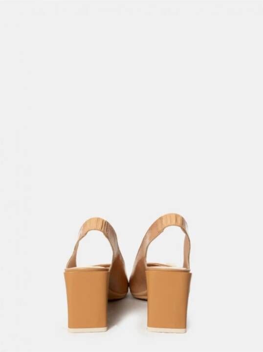 Hispanitas Patent Sandal