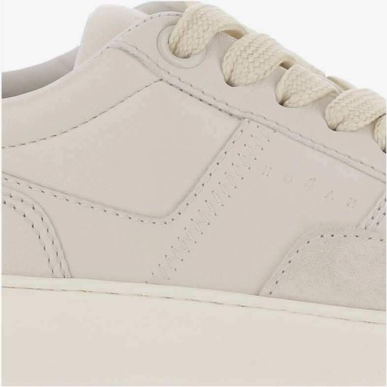 Hogan Leren Sneakers met Suède Inzetstukken