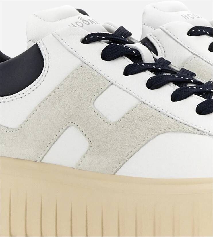 Hogan Witte Sneakers met Logo Patch