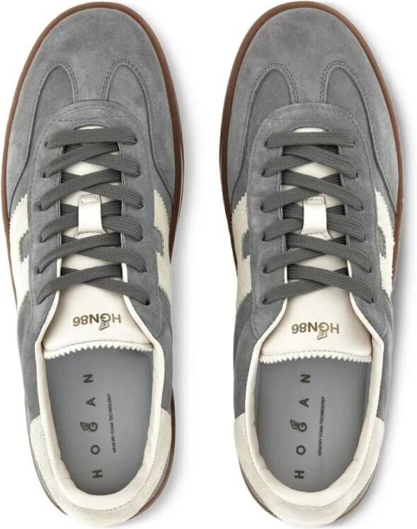 Hogan Stoere Sneakers voor een stijlvolle look
