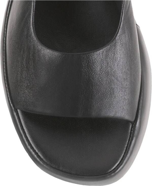 Högl Zwarte platte sandalen Loulou stijl