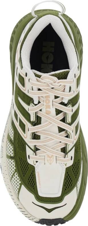 Hoka One Groene Speedgoat Sneakers met Geometrisch Motief