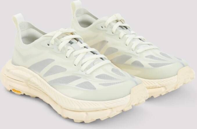 Hoka One Witte Sneakers voor Actieve Levensstijl