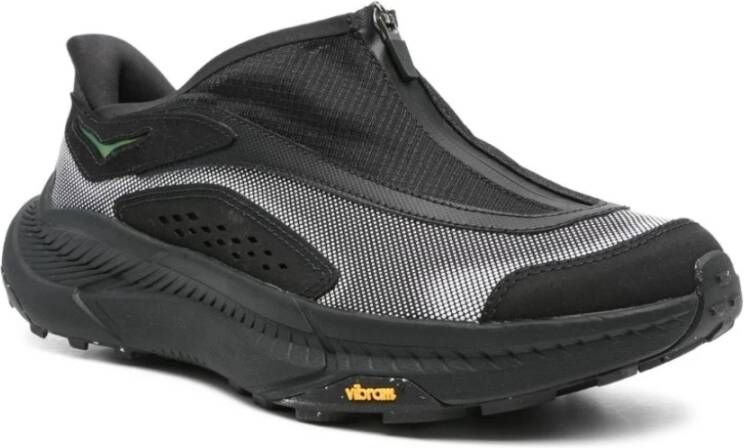 Hoka One Zwarte Mesh Rits Sneakers Rubberen Zool