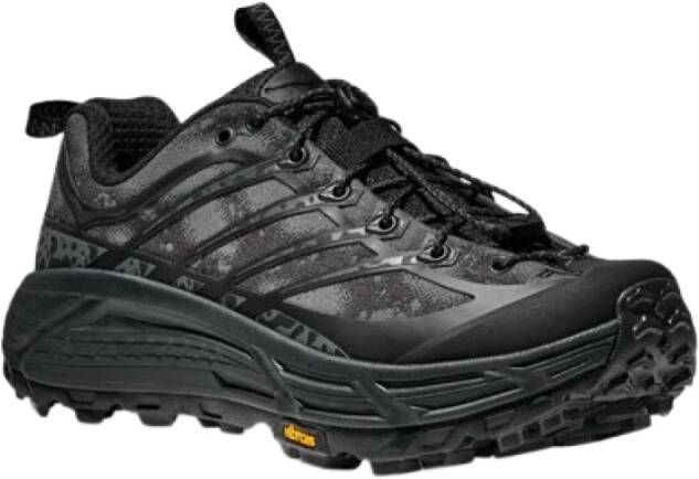 Hoka One Zwarte Sneakers met Vibram Zool