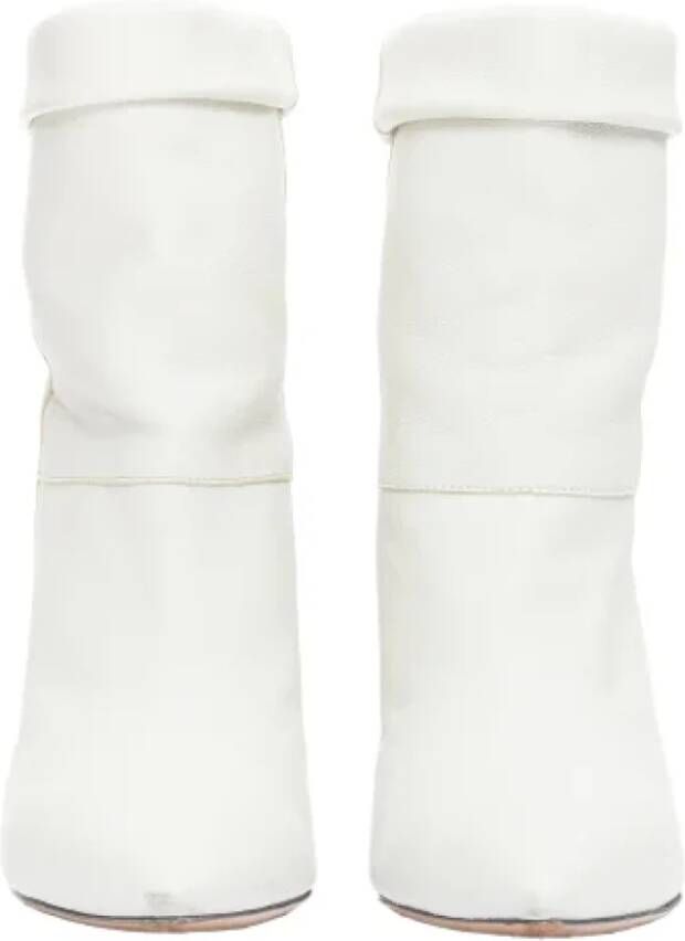 Isabel Marant Pre-owned Leather boots Beige Dames