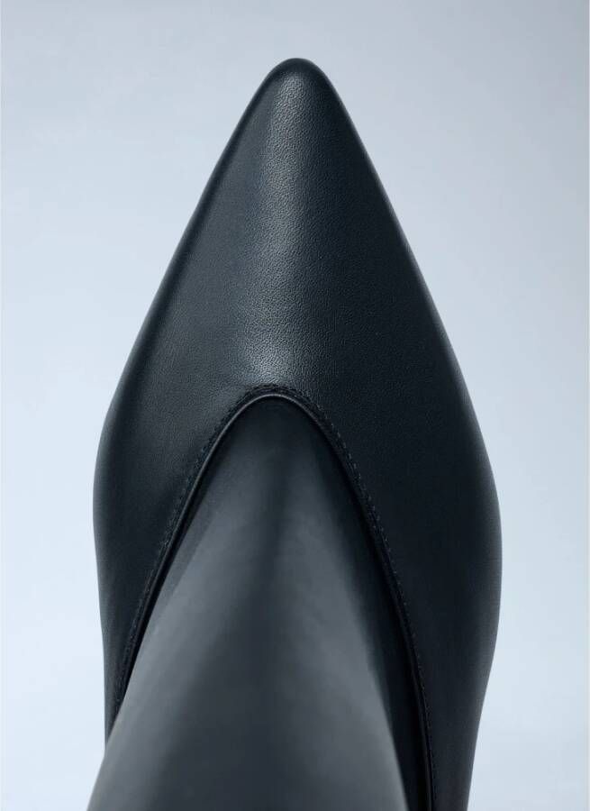 Jacquemus Les Bottes Tourni Boots