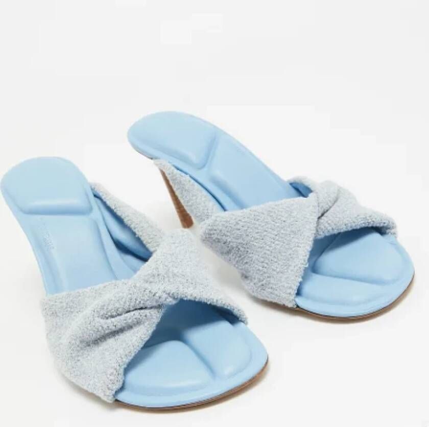 Jacquemus Pre-owned Fabric sandals Blue Dames