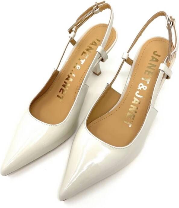 Janet & Janet Beige Lakleren Slingback Sandalen