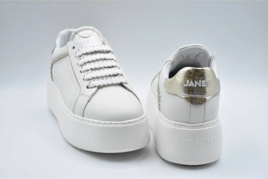 Janet & Janet Goud Witte Veterschoenen Elegante Stijl