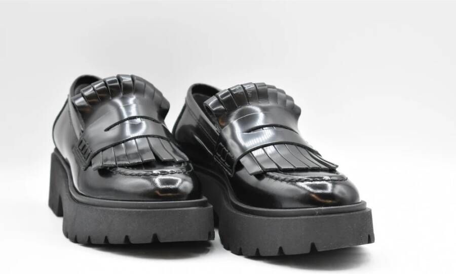 Janet & Janet Loafers