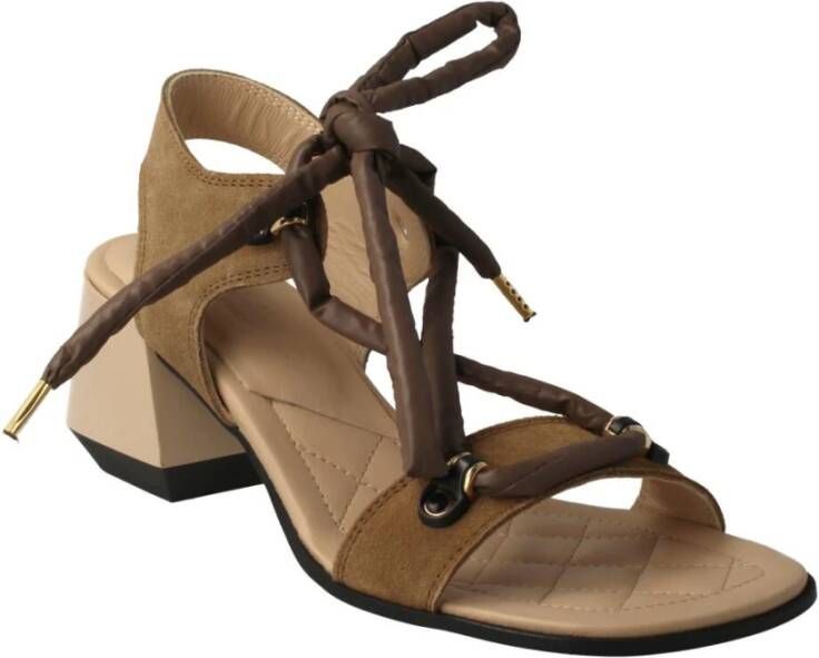 Janet & Janet Sandalen Miinto-734ADF74A557456EA94C Bruin Dames