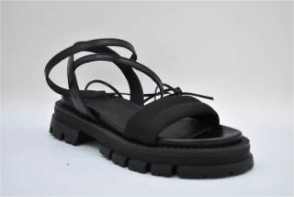 Janet & Janet Zwarte Kant Sandalen Ss21 Black Dames
