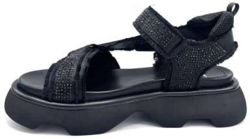 Jeannot Zwarte Satijnen Sandalen met Strass