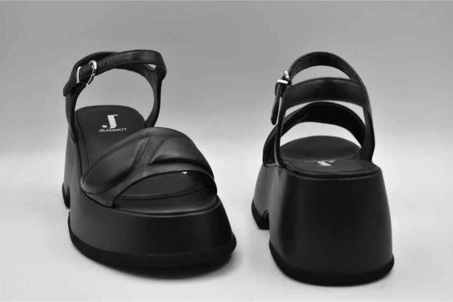 Jeannot Zwarte Veterschoenen met Platte Zool