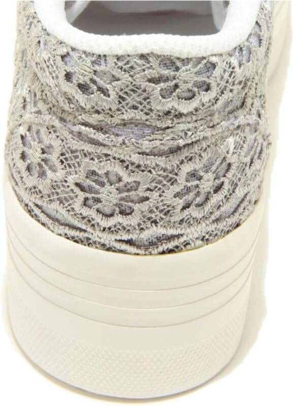 Jeffrey Campbell Grijs-Witte Kant Effect Instap Sneakers