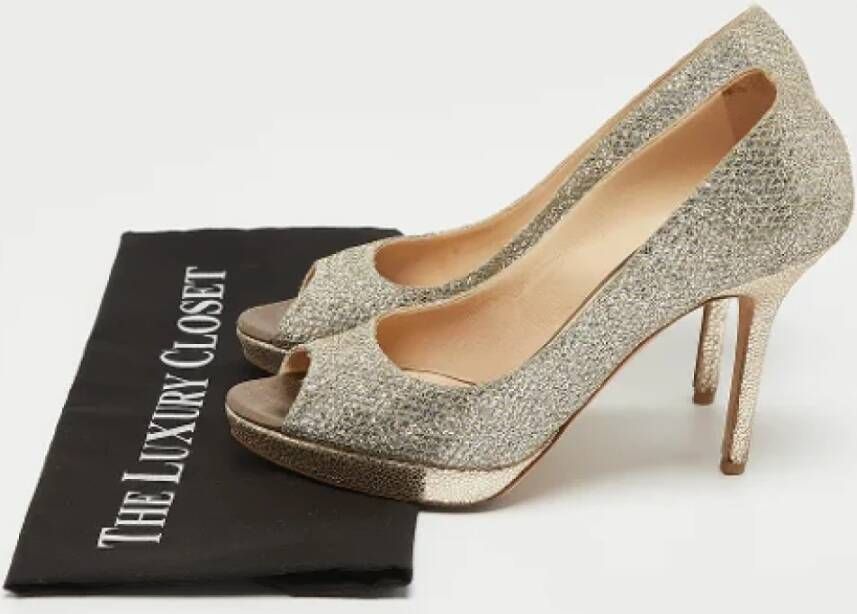 Jimmy Choo Pre-owned Fabric heels Gray Dames