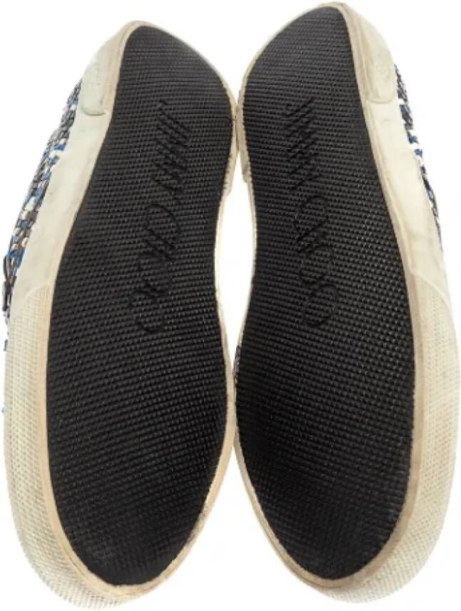 Jimmy Choo Pre-owned Fabric sneakers Blue Dames