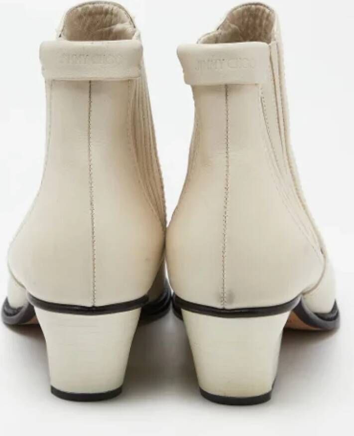 Jimmy Choo Pre-owned Leather boots White Dames