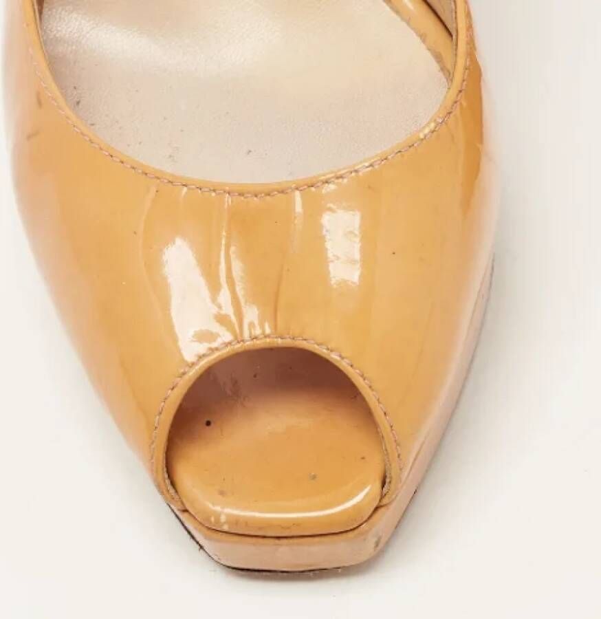 Jimmy Choo Pre-owned Leather heels Brown Dames