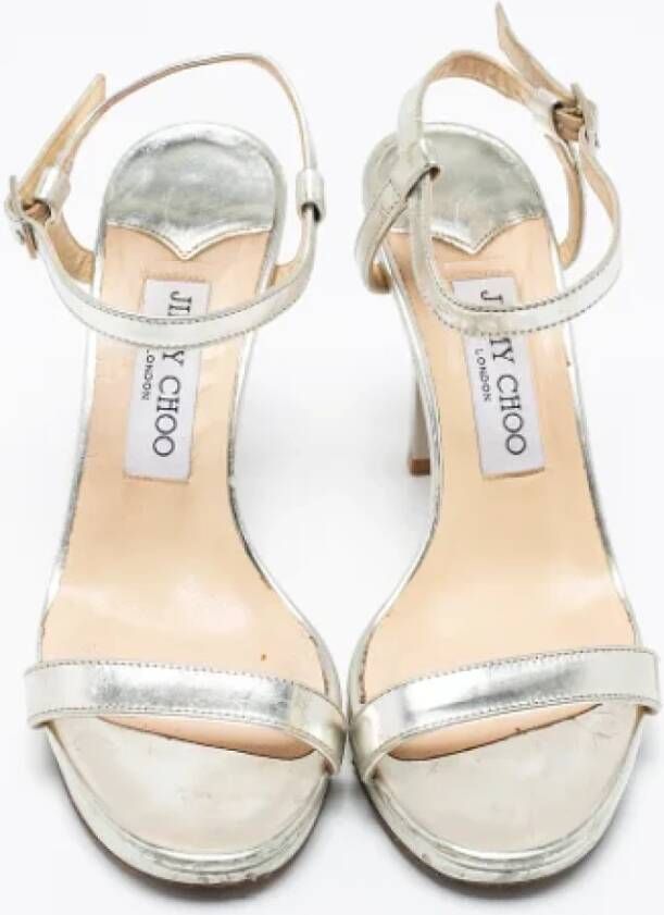 Jimmy Choo Pre-owned Leather sandals Gray Dames