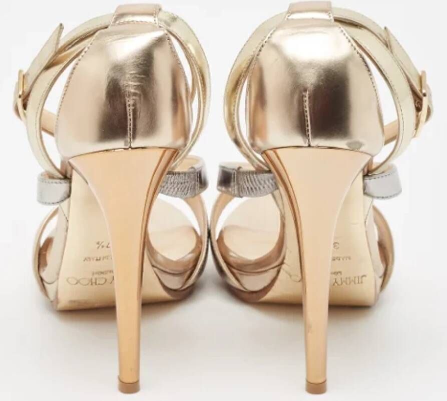 Jimmy Choo Pre-owned Leather sandals Yellow Dames