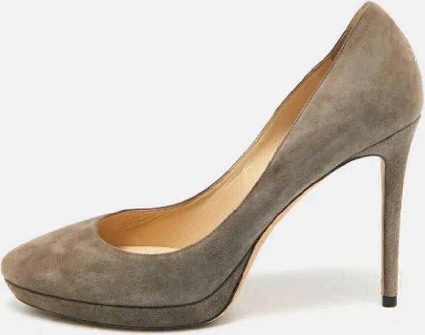 Jimmy Choo Pre-owned Suede heels Beige Dames