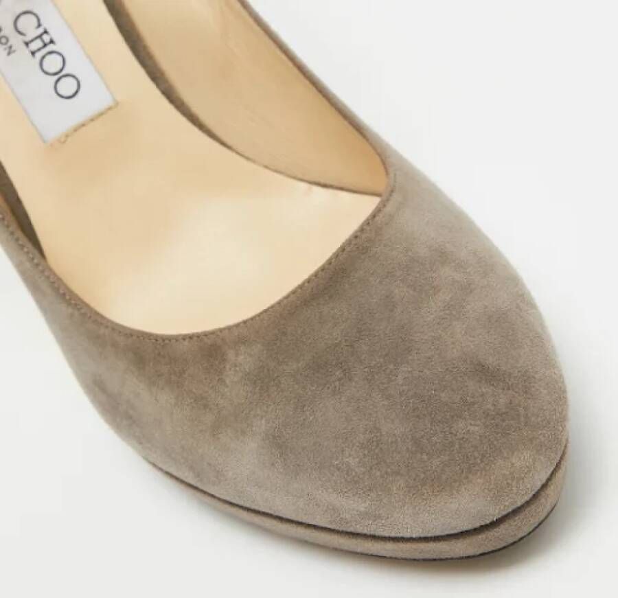 Jimmy Choo Pre-owned Suede heels Beige Dames