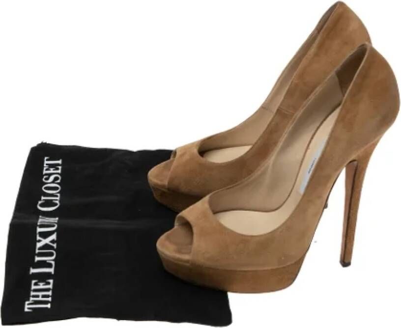 Jimmy Choo Pre-owned Suede heels Brown Dames