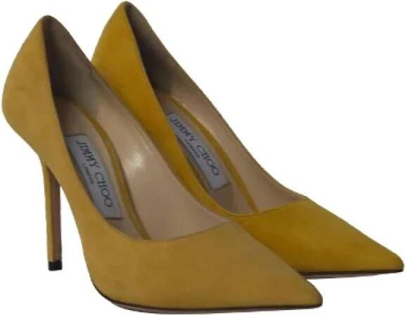 Jimmy Choo Pre-owned Suede heels Yellow Dames
