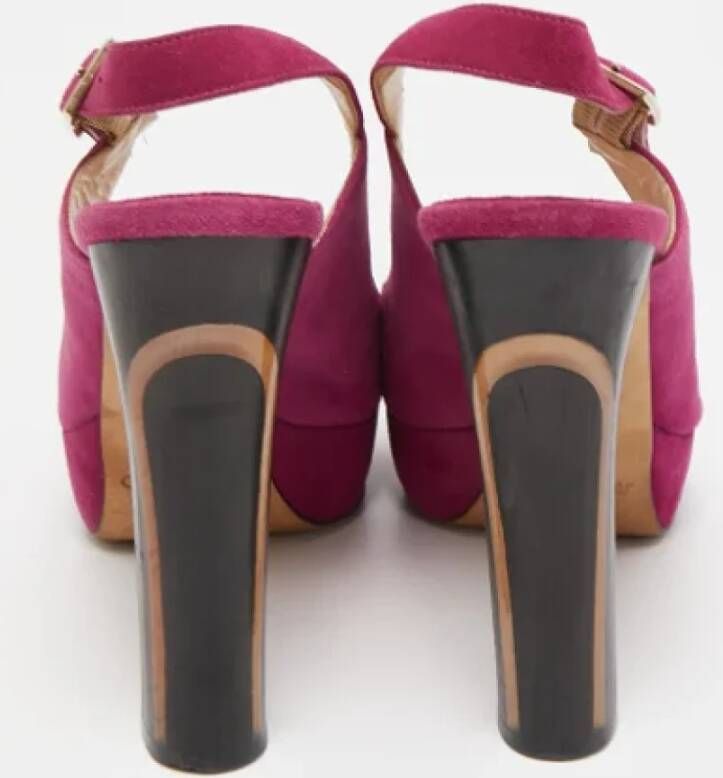 Jimmy Choo Pre-owned Suede sandals Pink Dames