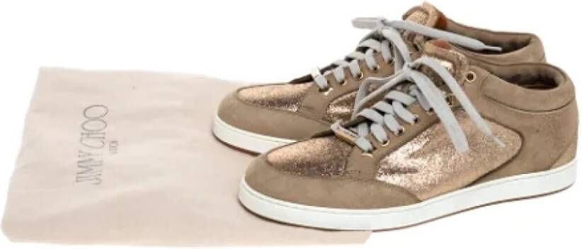 Jimmy Choo Pre-owned Suede sneakers Beige Dames