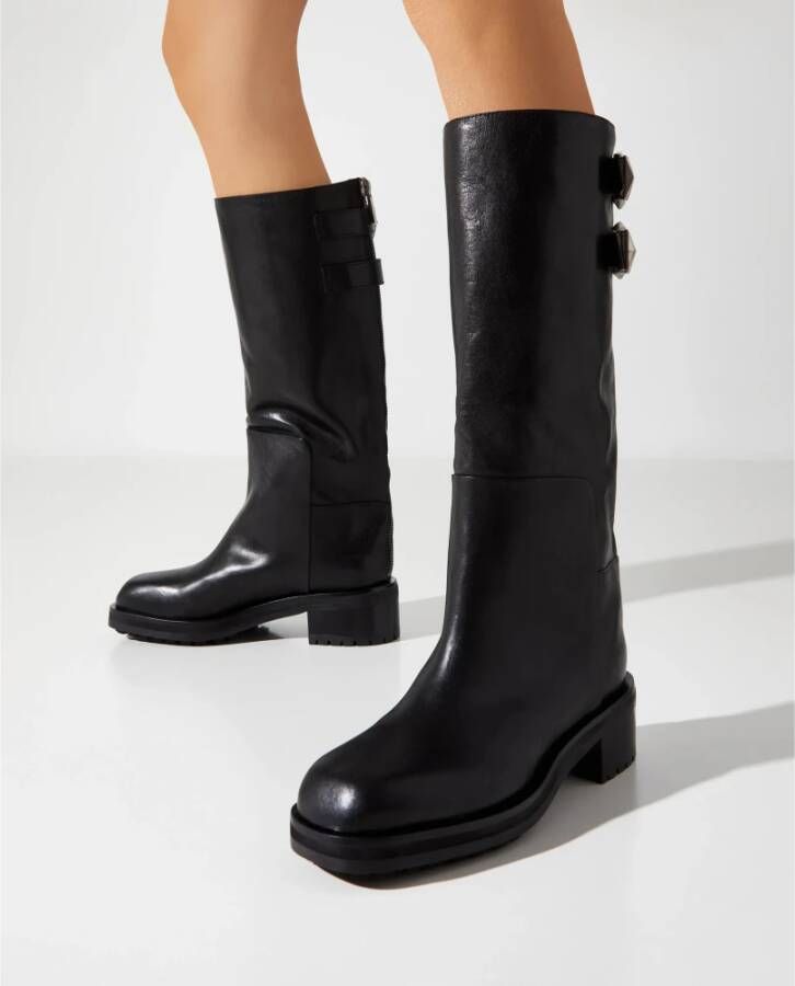 Jimmy Choo Zwarte leren kniehoge laarzen met decoratieve gespen