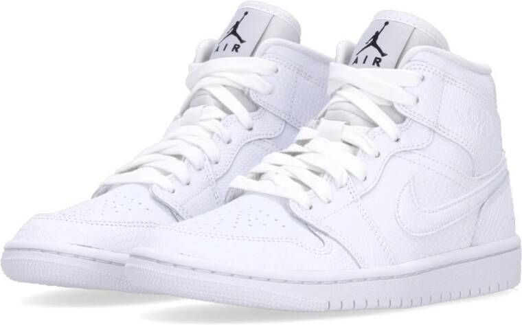 Jordan Hoge Witte Sneaker met Logo's White Dames