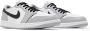 Jordan 1 Retro Heren Schoenen Zwart Maat: 41 Leer Foot Locker - Thumbnail 3