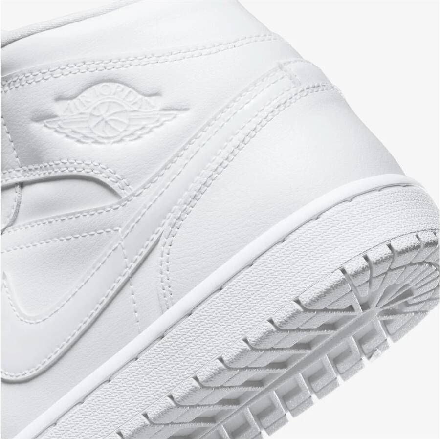 Nike "Air Jordan 1 Mid Sneakers" Wit Dames