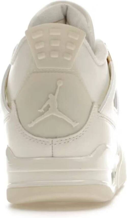 Jordan Retro Metallic Gold Sneakers White Dames