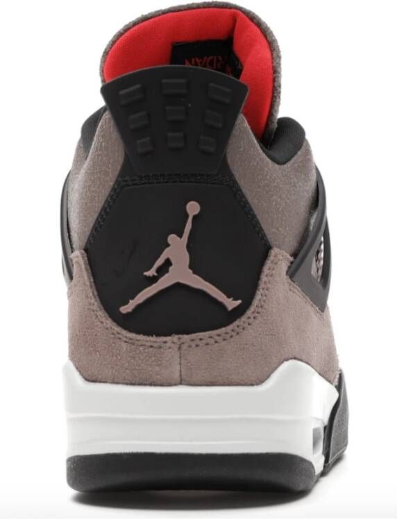 Jordan Taupe Suede Sneakers Bruin Heren