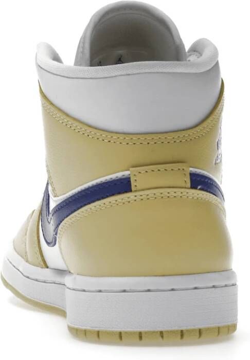 Jordan Sneakers Geel Dames