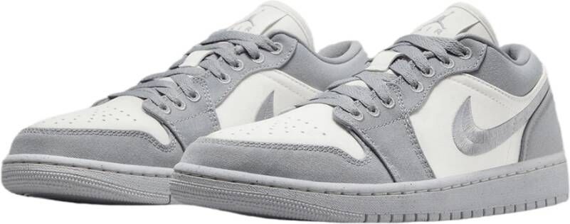 Jordan Klassieke Sneakers met Moderne Twist Grijs Dames